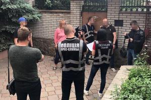 Под Запорожьем полиция "накрыла" незаконный "реабилитационный центр", где насильно удерживали людей
