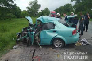 Смертельное ДТП в Хмельницкой области: в смятом Chevrolet погибли двое взрослых и 3-летний ребенок