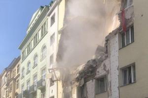 Взрыв в Вене: обрушилась часть пятиэтажного дома, пострадали люди