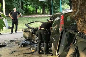Груда металла и трое пострадавших: В Ужгороде 21-летняя девушка устроила серьезное ДТП