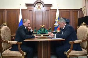 При пожаре на подлодке в Баренцевом море погибли 7 капитанов I ранга и 2 героя России