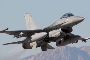 Во Франции разбился истребитель F-16 бельгийских ВВС: пилоты успели катапультироваться