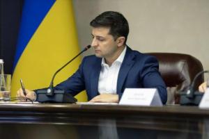 Зеленский подписал закон об импичменте президента Украины