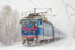 "Укрзализныця" назначит 35 дополнительных поездов на новогодние и рождественские праздники