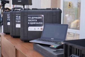 Жители Северодонецка могут получить админуслуги на дому: в городе заработал первый "Мобильный ЦПАУ"