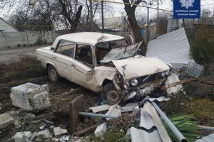 Разбитые авто, поваленный забор и сбитый человек: В Лисичанске и Северодонецке произошло 3 ДТП за сутки