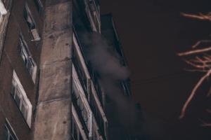 Пожар в Киеве: горела многоэтажка, погибли 2 человека