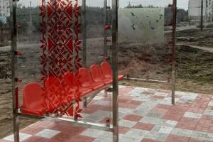 В Северодонецке установили остановки с патриотическим дизайном