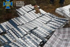 Житель Северодонецка организовал схему по ввозу контрафактных сигарет из "ЛНР"