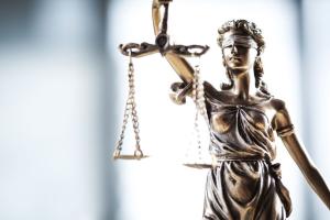 ВАКС начал рассмотрение дела, фигурантами которого являются экс-судья и зампрокурора Северодонецка