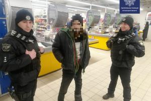 В Северодонецке укравший иконы вор попался на краже носков в магазине