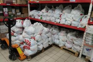 Списки уже сформированы: "АТБ" обеспечит украинцев бесплатными продуктовыми наборами