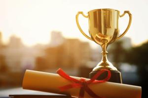 Президент Украины назначил стипендии спортсменам и тренерам Луганщины