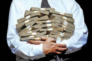 "Пир во время чумы: О зарплатах руководителей города в "умирающем" Лисичанске