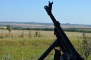 Ситуація на Донбасі загострилася: 12 ворожих обстрілів, поранені 2 українських військовослужбовців