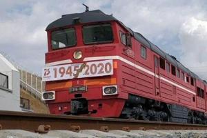 Росія запустила по Кримському мосту перші вантажні поїзди: реакція МЗС України