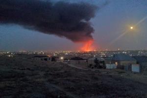 Масштабный пожар на фабрике Sobsan в Баку: есть пострадавшие