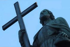 Из-за эпидемии COVID-19 ПЦУ и УПЦ отказались от проведения крестного хода в день Крещения Киевской Руси