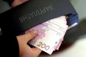 В Україні з 1 вересня посилюють контроль за неофіційним працевлаштуванням: кого та як каратимуть