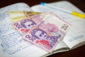 "Достали поборами!": Возмущенные жители Лисичанска обсуждают "школьную коррупцию"