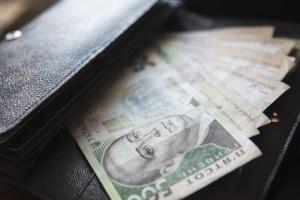 В Украине можно получить выплату в размере 10 пенсий за раз: кто может рассчитывать на пособие