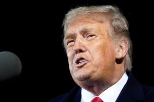 Выборы в США: Трамп объявил себя победителем, люди вышли на протесты