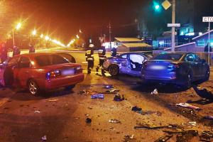 ДТП в Днепре: 5 разбитых авто, 1 человек погиб, есть пострадавшие