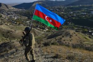 Війська Азербайджану входять до Кельбаджарського району: армія Вірменії покинула спірну територію