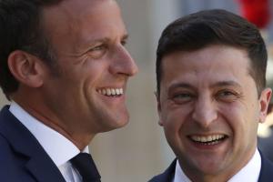 Президент Франції підтвердив намір приїхати в Україну