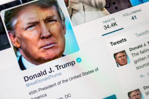 Twitter навсегда заблокировал аккаунт Дональда Трампа