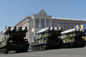 У День Незалежності України відбудеться парад із залученням військової техніки