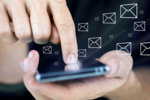 Vodafone розповів як діяти при отриманні сумнівних SMS: чого не можна робити ні в якому разі
