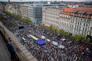 У Чехії пройшла багатотисячна акція протесту проти проросійського президента Мілоша Земана