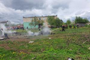 В Беларуси потерпел крушение военный самолет: кадры с места ЧП и первые подробности