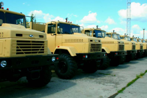Компания "АвтоКрАЗ" получила контракт на поставку грузовиков для армии США