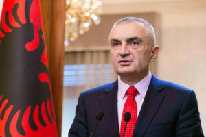 Президенту Албанії оголосили імпічмент