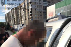 У Лисичанську на хабарі погорів заступник начальника сектору кримінальної поліції