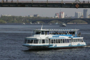 Річкові круїзи: На річці Дніпро відкриють маршрут з екскурсійними зупинками в 12 локаціях