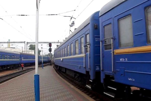 В Україні через негоду спізнюються 10 пасажирських поїздів: список