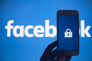 Facebook видалив російську мережу з дезінформації щодо вакцин проти COVID-19