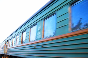Біля Тернополя пасажирський потяг зійшов з рейок: подробиці