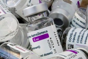 В Украину из Дании прибыло более 500 тысяч доз вакцины AstraZeneca