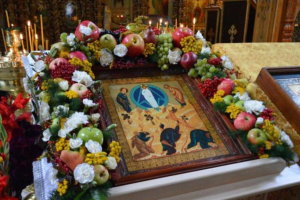 Преображення Господнє, або Яблучний Спас: коли святкують, традиції та суворі заборони великого свята