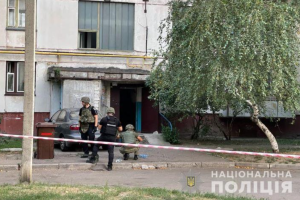 У Сєвєродонецьку в під'їзді багатоповерхівки виявлено вибуховий пристрій