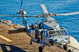 У США в результаті аварії вертольота MH-60S загинуло п'ятеро військових
