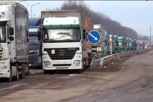 В Україні планують зробити платними дороги для вантажівок