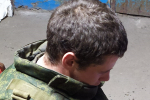 На Донбасі озброєний бойовик "ЛНР" здався українським військовим