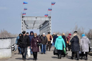Окупанти обмежили свободу пересування через КПВВ "Станиця Луганська": нові правила