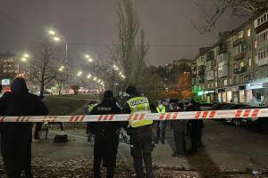 У центрі Києва в сміттєвому баку виявлено частини людського тіла