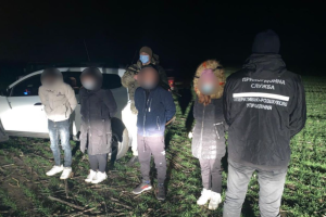 На Луганщине пограничники задержали четырех нелегалов из Вьетнама